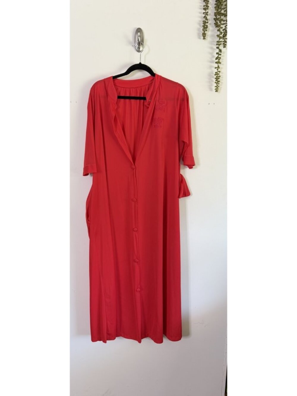 VTG Texsheen Small Oversize Red Sheer Button Robe Floral Grandmacore 50"L GUC